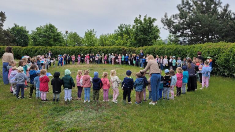 Łańcuch książek. Fotorelacja